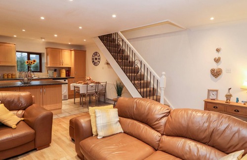 Cleator Moor House | RIVERSIDE COTTAGE in Whitehaven