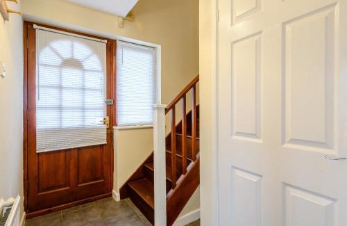 Loddon House | Riverside Cottage