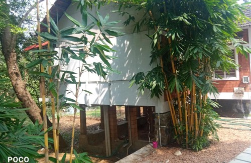Kumaranalloor Villa | Riverside Cozy Cottage