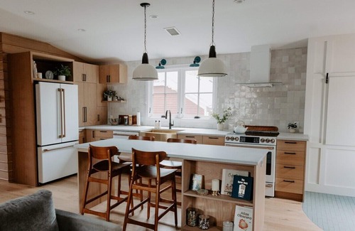 Carver Apartment | Riverside Getaway - Rev Up, Connect, Rest