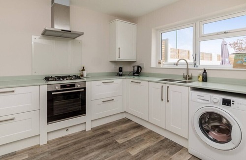 Southwick House | Riverside House - Ideally located with Beach, River and shops.