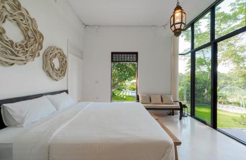Mae Rim Villa | Riverside Pool Villa - Nature Escape - Chiang Mai