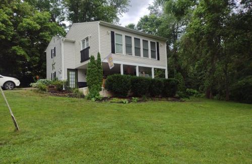 Shenandoah House | Riverside Serenity- A Picturesque Retreat cottage