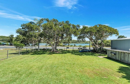 Wooli House | Riverside, TOP NOTCH