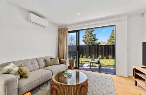 Albert Town Apartment | Riverside Vacations