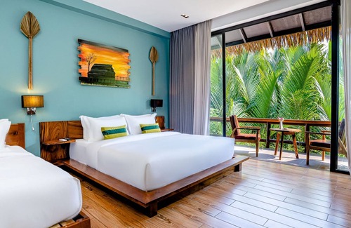 Kampot Resort | RiverTree Villa & Resort