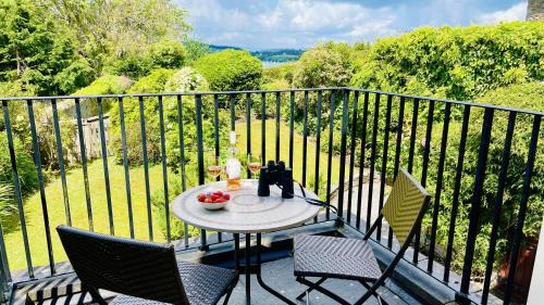 Dittisham House | Riverview - Family river retreat a short walk from the quay