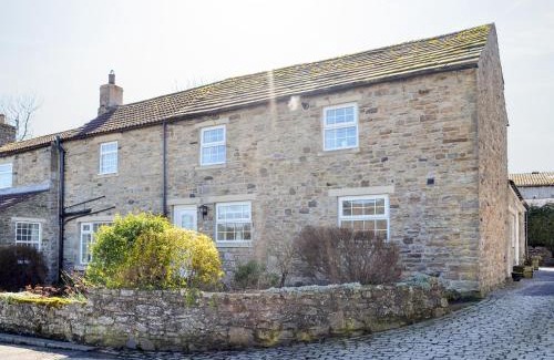 Frosterley House | Riverview
