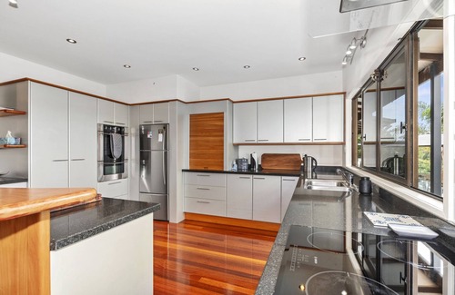 Kerikeri House | Riverview Landing - Kerikeri Holiday Home
