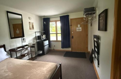 Cornell Cabin | Riverview Lodge