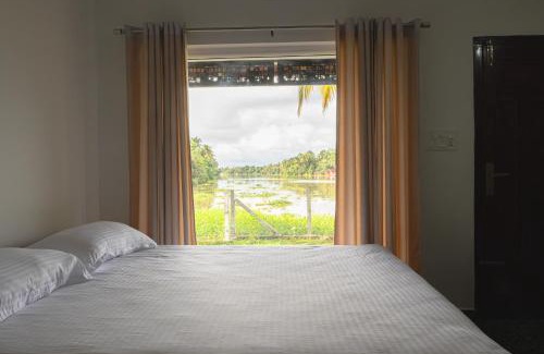 Kainakary Villa | Riverview villa