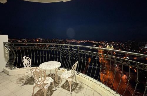 Kuching Apartment | Riverview Vintage Home 8pax Kuching