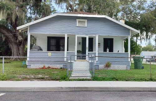 Bradenton Villa | Riverwalk Retreat
