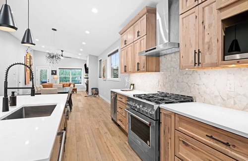 Riverside House | RiverWest Northwoods-Base Spirit Mtn.- Brand New- Dogs-Sauna-20% off Bike Rentals