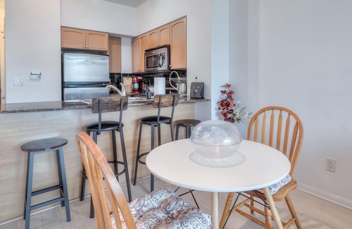 Fort York Apartment | RivetStays - The Atlantis
