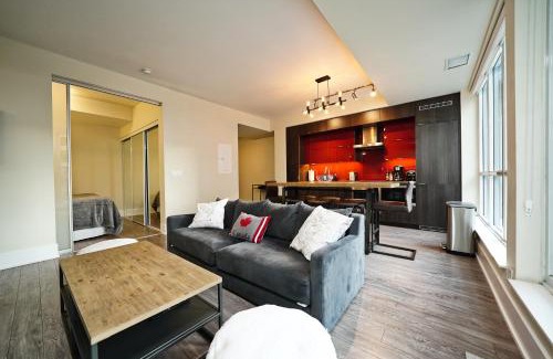 Toronto Entertainment District Apartment | Rivetstays - The Atmos I