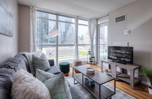 Downtown Toronto Apartment | RivetStays - The Yonge