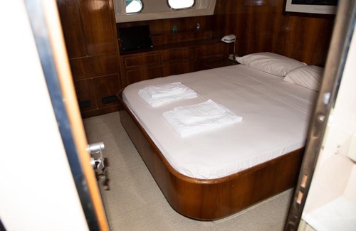 Ortonovo Boat Rental | Riviera Boat Resort