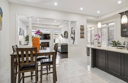 Richmond Hill House | Riviera Charm