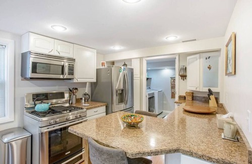 Kankakee Cabin | RIVIERA》Intimate, Adventurous, Comfy
