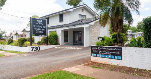 South Toowoomba Hotel | Riviera on Ruthven
