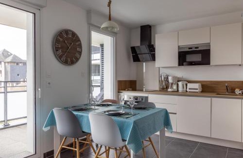 Arzon Apartment | Riviera - T3 avec piscine partagée et parking proche plage Arzon