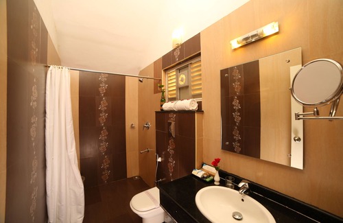 Chithirapuram Resort | Rivulet