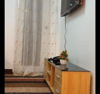 Sasa Apartment | Rj condotel @arezzo place davao