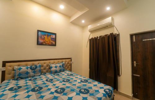 Sigra Apartment | RK appartment 3 bedroom with kitchen and balcony