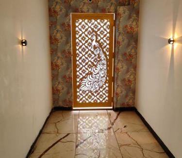 Dewas Hotel | RK Hotel & Restaurant