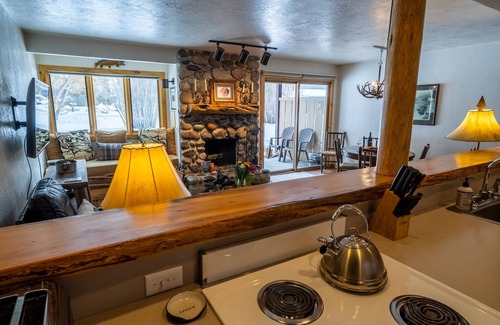 Teton Pines Condo | RMR: Cedars 1412 Condo in The Aspens/Wilson, WY