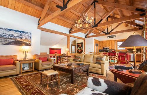 Granite Ridge House | RMR: Granite Ridge Homestead 3070 in Teton Village