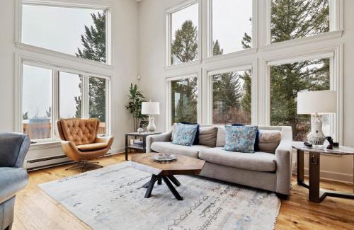 Teton Village House | RMR: Teodori House in Teton Village