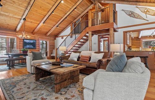 Moose Wilson Road House | RMR: Teton View Cabin Home in WilsonWY
