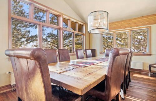 Teton Village House | RMR: The Village House in Teton Village
