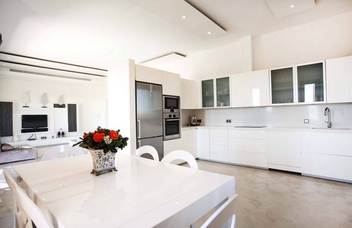 Formentera Ski Chalet | Romero en Can Corda, Chalet 4 Dormitorios 4 Baños con piscina en Cap de Barbaria Formentera