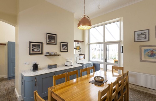 Barrow-in-Furness Cottage | Roa Island House