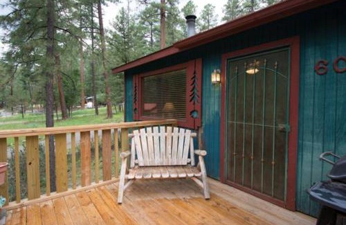 Ruidoso House | Roadrunner - Cozy Cabin - Whirlpool and Hot Tub