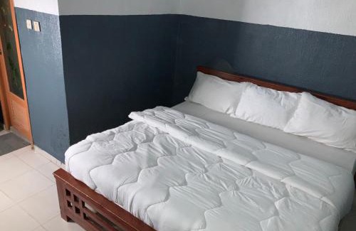 Ikotun Hotel | ROB EMMICs HOTEL