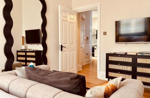London City Centre House | ROBERT HOUSE
