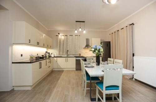 Kato Pavliana Apartment | Roberta House