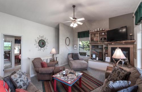 Ruidoso House | Robins Nest