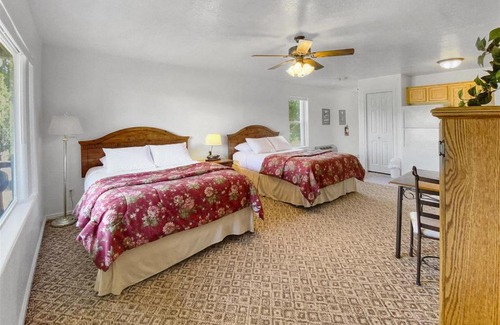 Mammoth Creek House | Robins Roost A