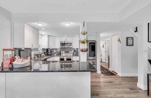 Sarasota Springs House | Robinson Drive Charmer