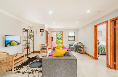 Kloof Apartment | Robyns Nest Self Catering Flat No3