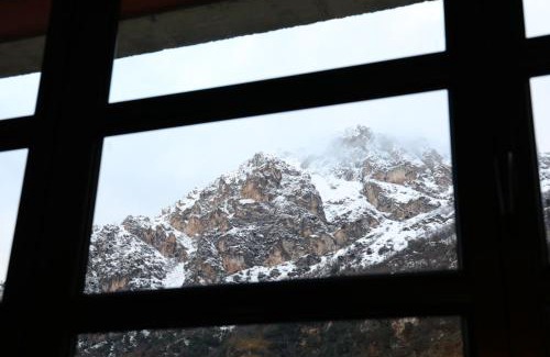 Pola de Somiedo House | Roca de Guía Somiedo