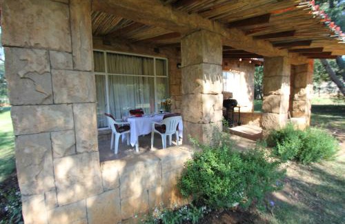 De Deur Apartment | Rock Cottage Golfview Lodge