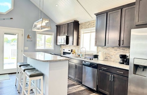 Riviera Beach Cottage | Rock Creek Cottage, Waterfront, Serene Views