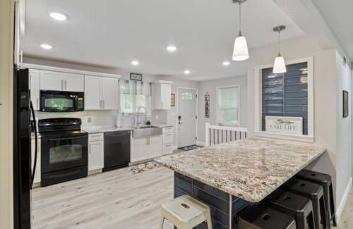 Camdenton House | Rock Hollow Retreat! Dock, lakeside firepit & more!
