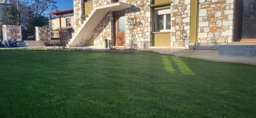 Drama Apartment | Rock House Villa
